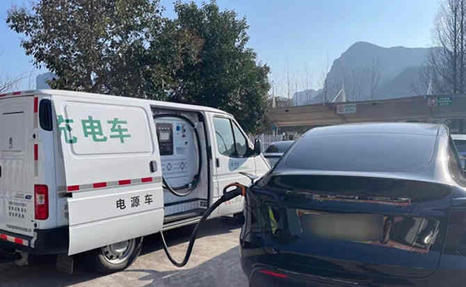罗定汽车搭电